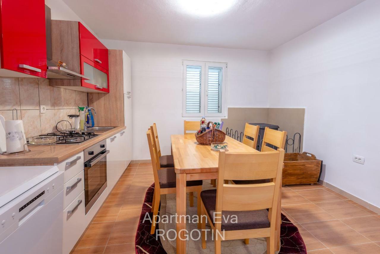 Apartman Eva Rogotin ภายนอก รูปภาพ